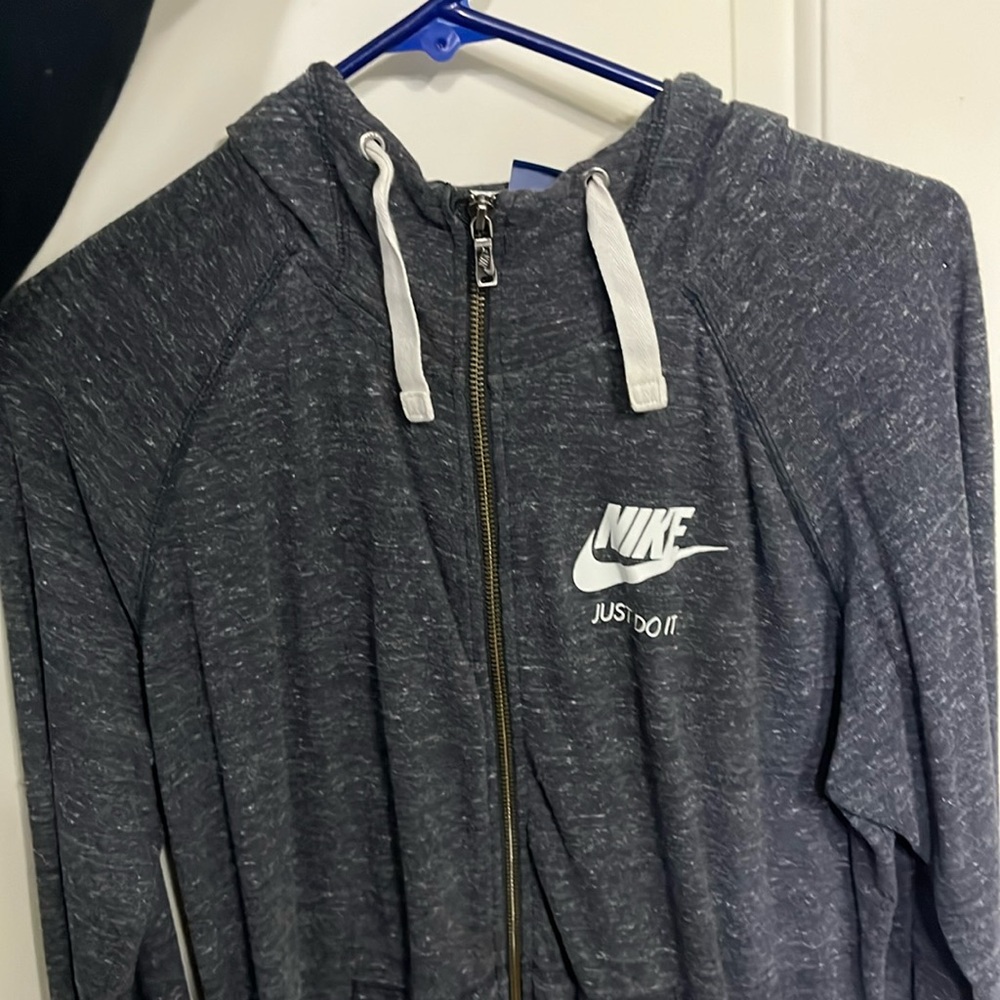Nike zip up hoodie